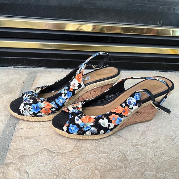 Seychelles Ladies Espadrilles (11) - Picture 2 of 14